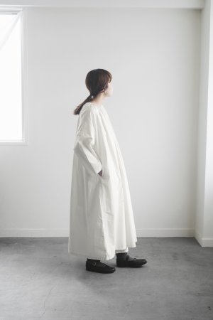画像2: 【ご予約】smock onepiece / ecru