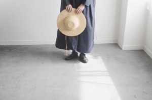画像1: 【ご予約】smock onepiece / navy