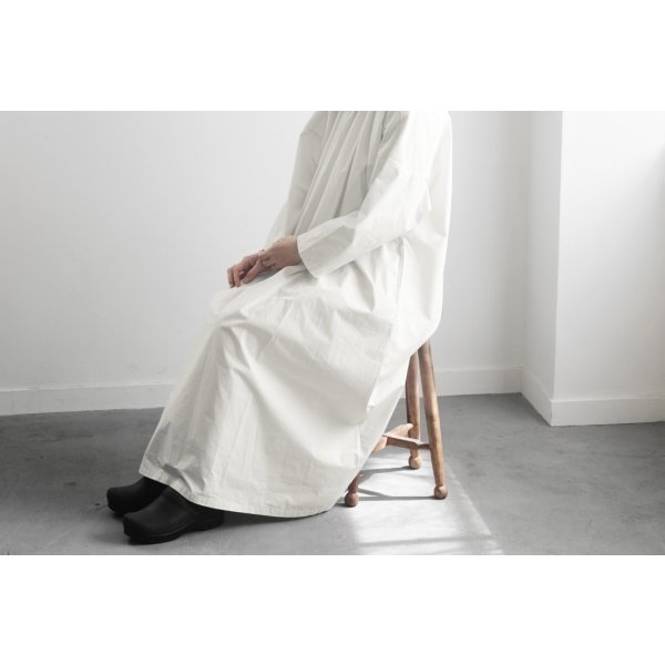 画像1: iotto / smock onepiece  ecru (1)