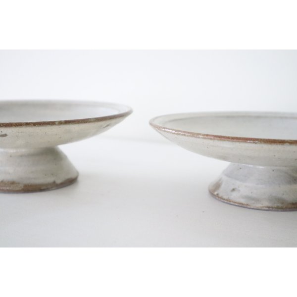 画像4: ●中村恵子/高台皿(粉引) (4)