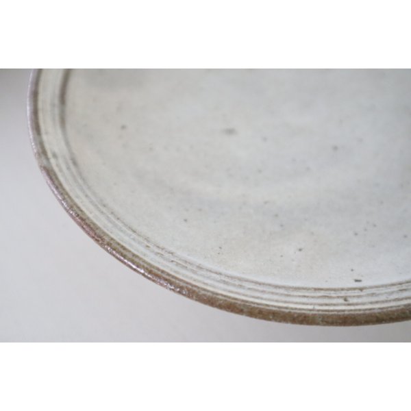 画像2: ●中村恵子/高台皿(粉引) (2)