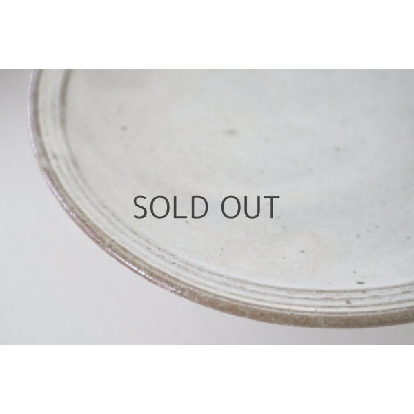 画像2: 中村恵子/高台皿(粉引) (2)