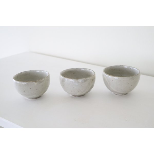 画像1: ●中村恵子/丸くみだし(粉引) (1)