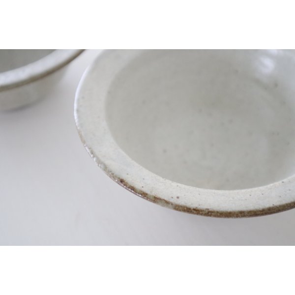 画像2: ●中村恵子/ふち有ボウル(粉引) (2)